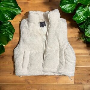 Women's Cream Fleece Vest